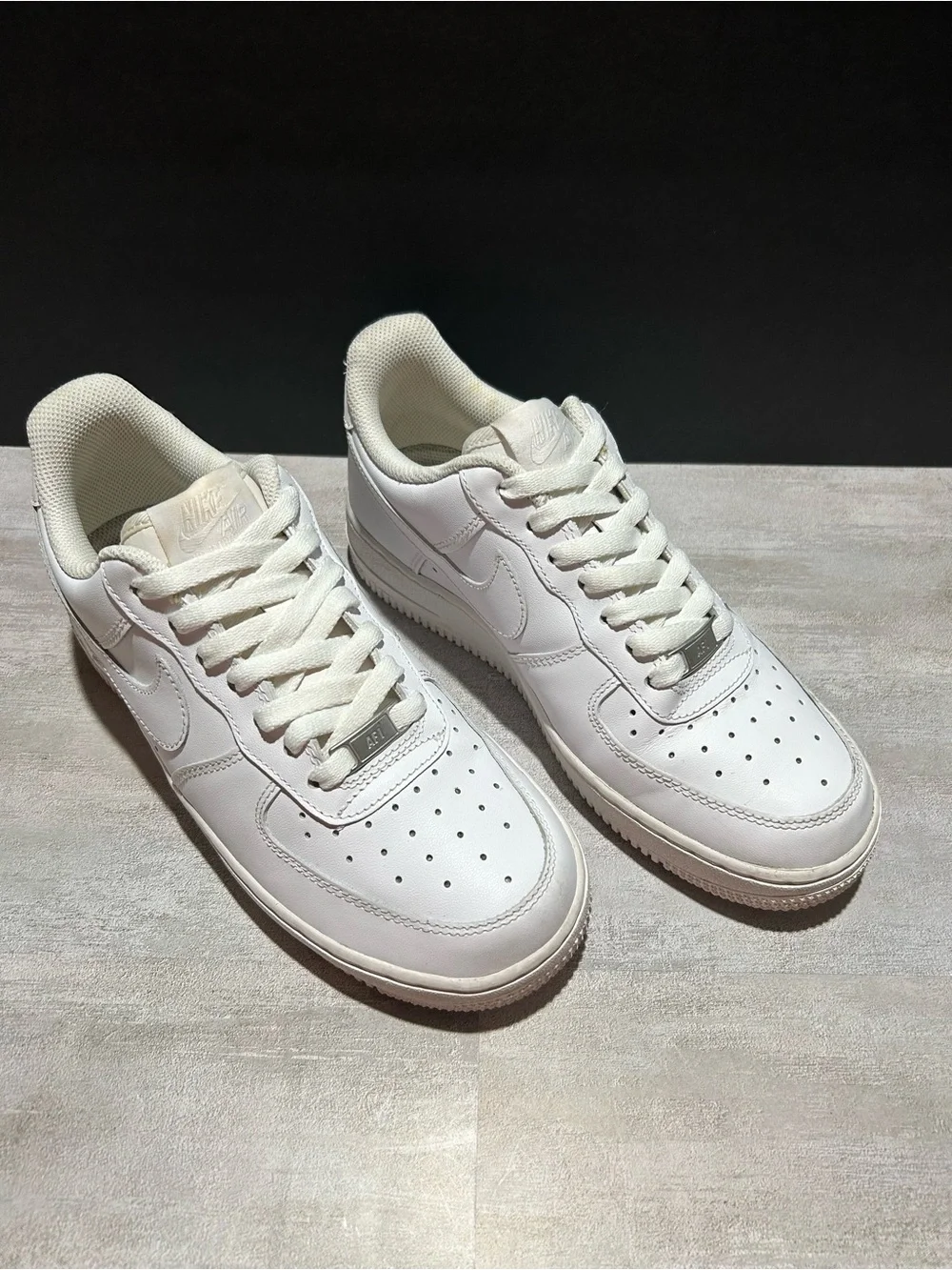 Nike Women's White Low-Top Athletic Sneakers